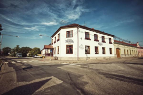 Restaurace a Penzion Praha, Dolní Dunajovice
